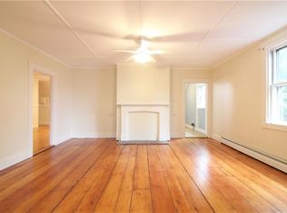 131 Pelham St, Newport, RI 02840