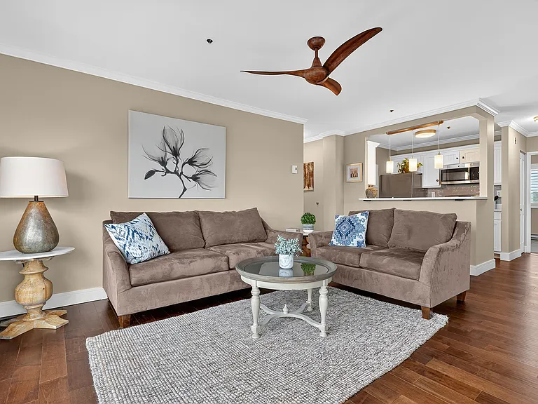 148 Breakwater Dr #605 — Photo 6