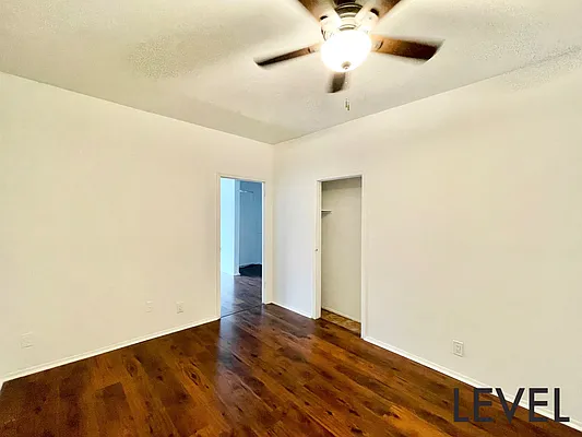 Rented by Level Group | media 25