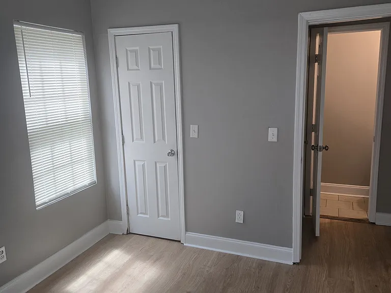 492 Pierce Ave NW — Photo 9