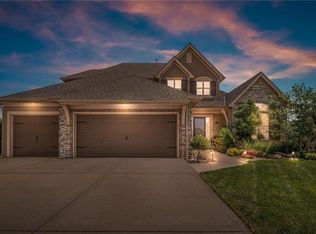 1921 NE 104th Ter, Kansas City, MO 64155