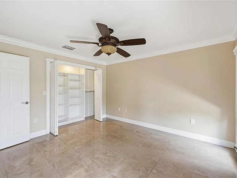 1714 Claw Ct — Photo 13