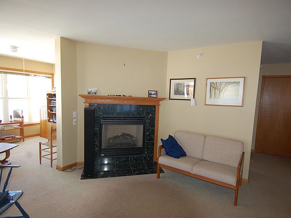 4th image of 620 N Cedar St Unit 206