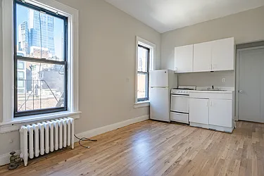 142 East 27th Street, #7B