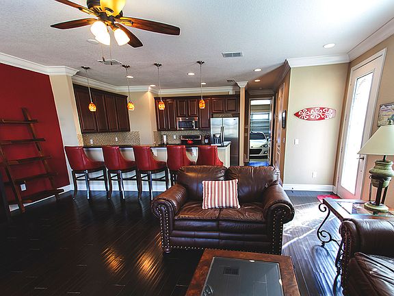 4th image of 8048 Prestbury Dr