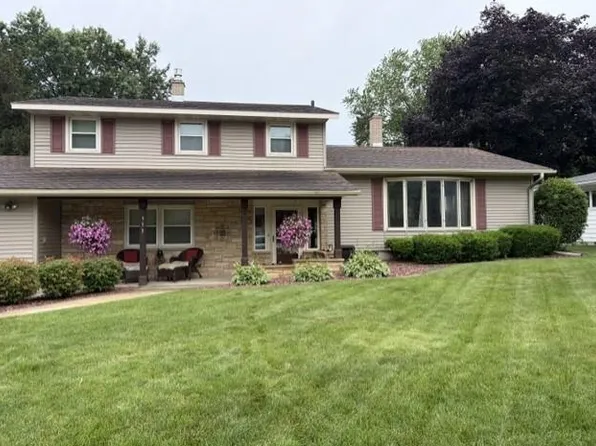 133 W Kohler St, Sun Prairie, WI 53590