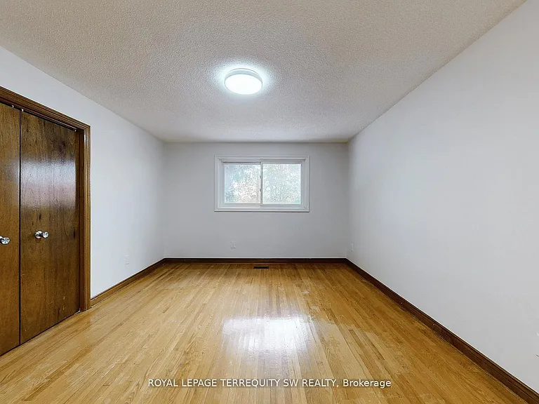 327A Beechgrove Dr — Photo 15