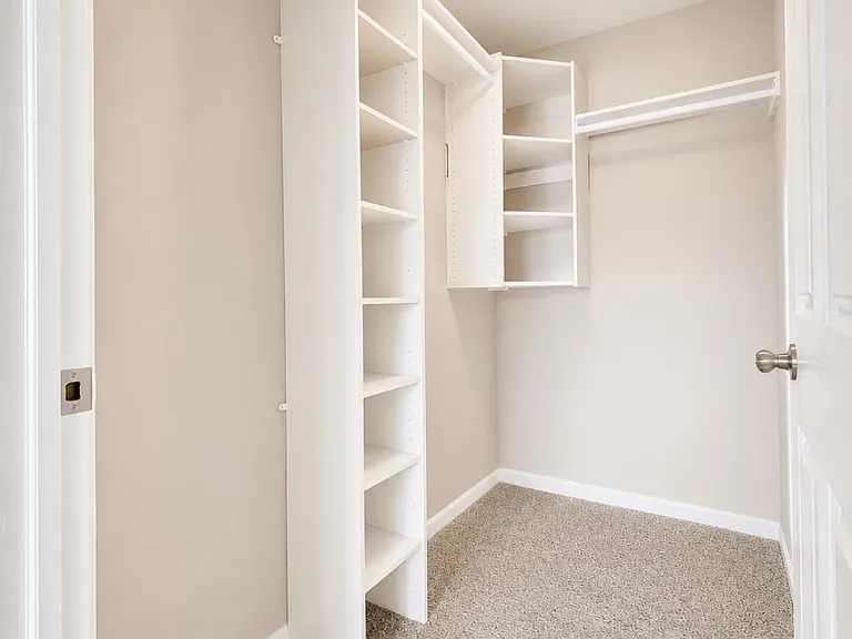 126 Gethings Cir #126 — Photo 7