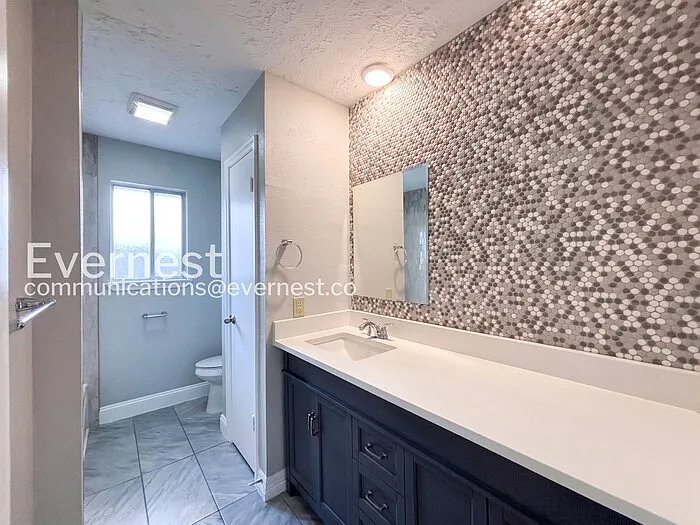 1334 Willersley Ln — Photo 19