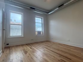 2013 S Loomis St, Chicago, IL
