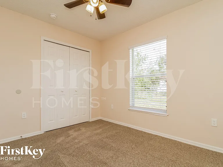 711 Hamster Way — Photo 11
