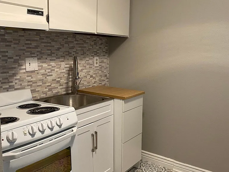 2101 S Josephine St #206 — Photo 9