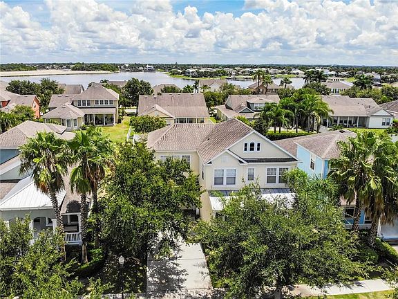 3rd image of 555 Manns Harbor Dr