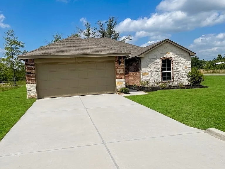 874 Road 5015 — Photo 1