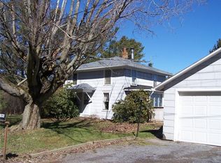 2194 Porters Corners Rd, Dundee, NY 14837