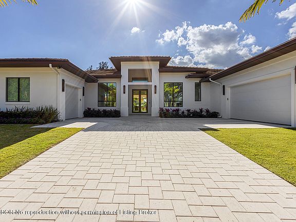 5th image of 2719 Embassy Dr