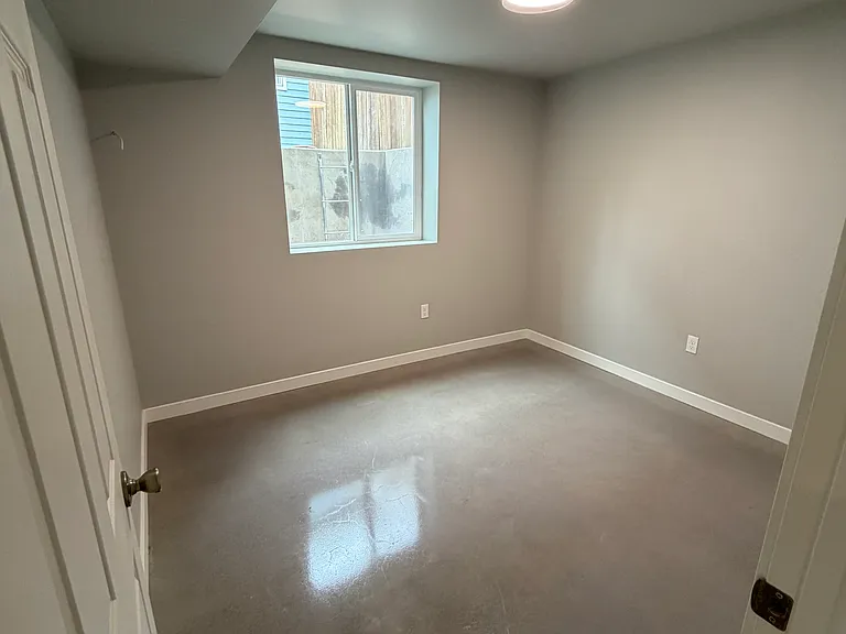 4906 SE Gladstone St #B — Photo 3
