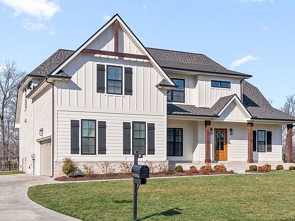 2nd image of 460 Sheas Way