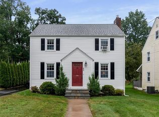 60 Argyle Ave, West Hartford, CT 06107