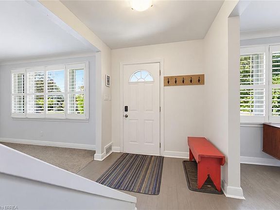 3rd image of 38 Admiral Rd