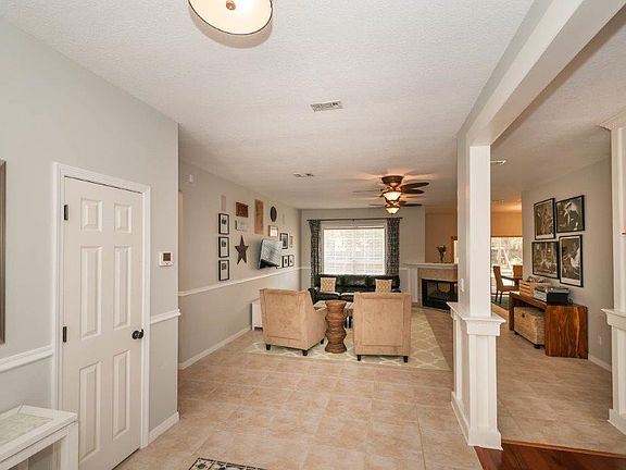 2nd image of 317 Deerfield Dr