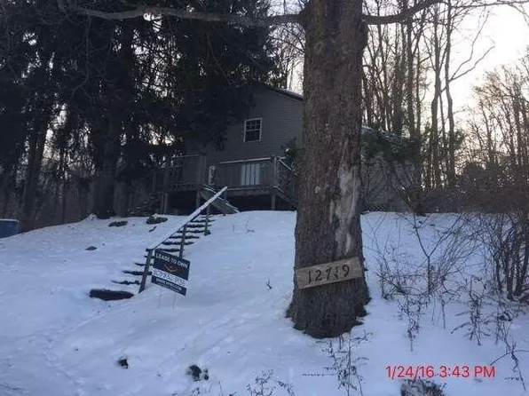 12719 Fredrick St, Meadville, PA 16335