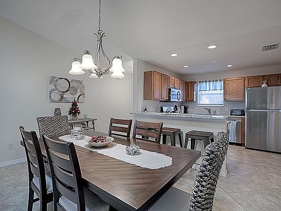 2nd image of 888 Henderson Ln