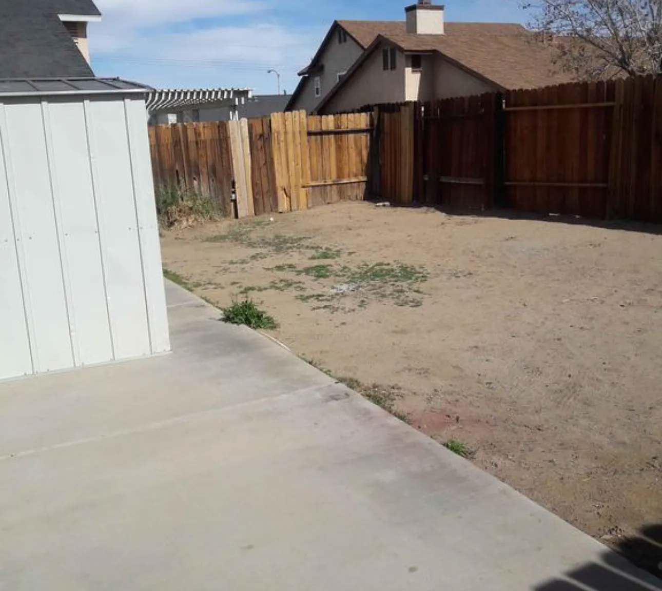 3 bed, 2.5 bath, 1517 sqft, $2,100 — Photo 1