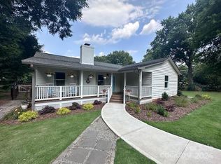 18034 Whispering Oaks, Cornelius, NC 28031