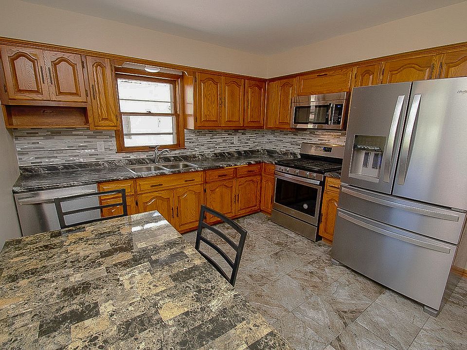 1st image of 1566 W Grange Ave