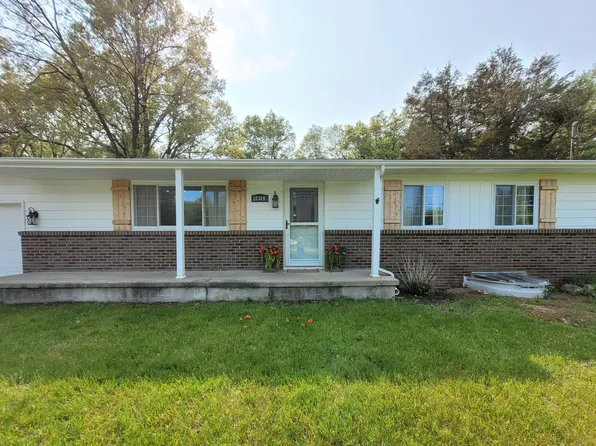 12319 Seymour Rd, Montrose, MI 48457