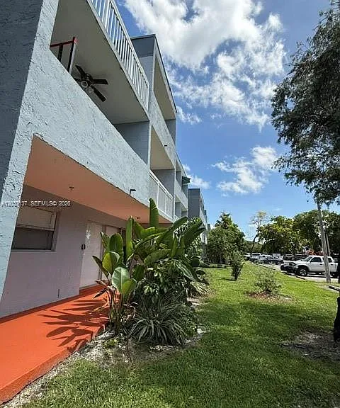 9367 Fontainebleau Blvd #G112 — Photo 10