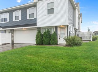 4817 Martingale Dr, Woodbury, MN 55129