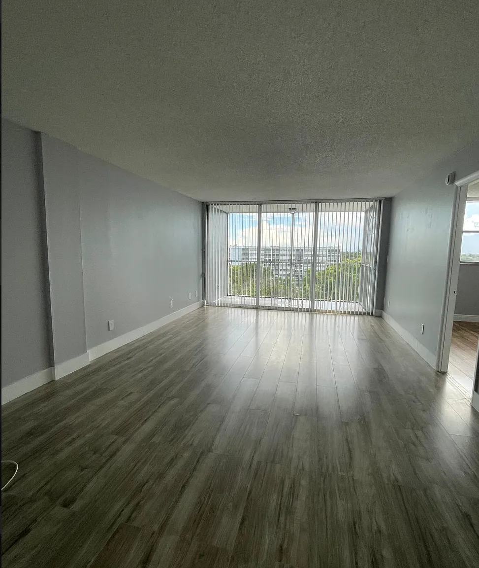 1 bed, 800 sqft, $1,450 — Photo 1