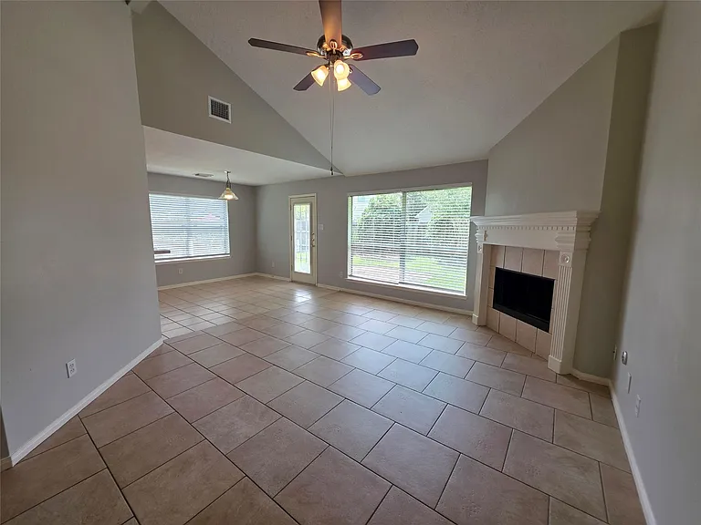 3602 Brookstone Ct — Photo 4