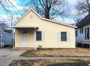 1052 Ohio Ave, Springfield, IL 62702