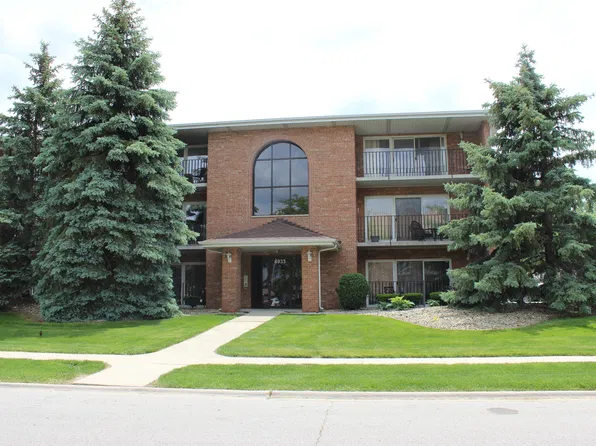 4933 E Circle Dr APT 107, Crestwood, IL 60445