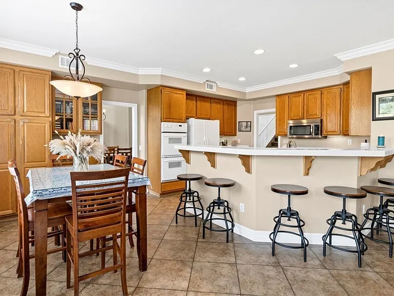 27320 Ocean Dunes St — Photo 25