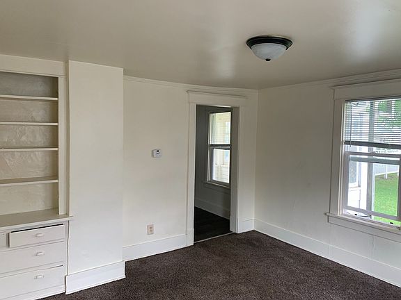 4th image of 510-512 Lincoln St