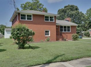 727 Teach St, Hampton, VA 23661