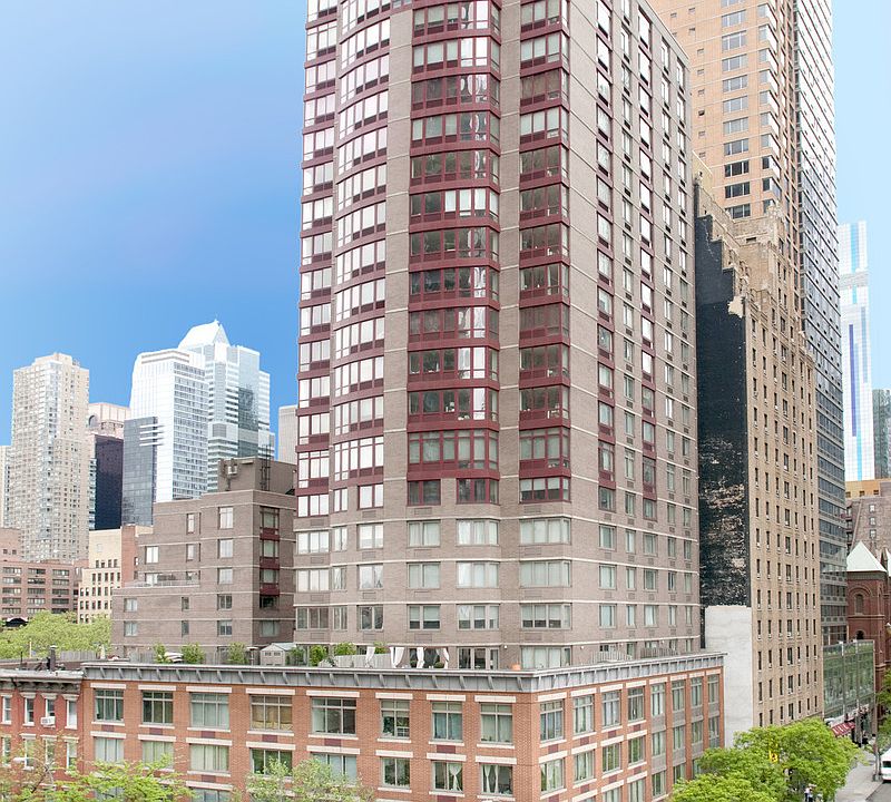 1st image of 360 W 43rd St APT S3k