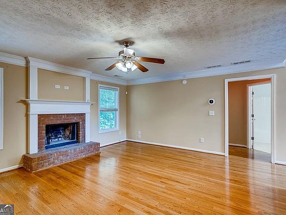 5th image of 1726 River Mill Trl NE