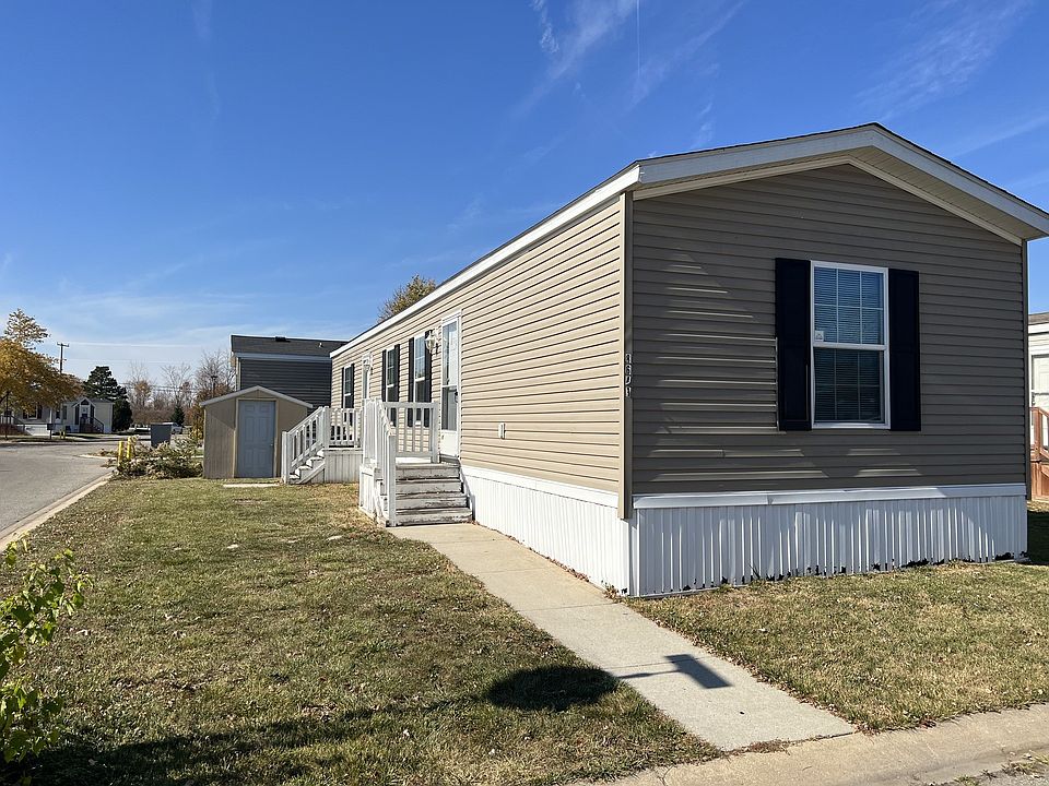 1st image of 1250 Paree St #572