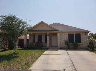 825 George Read Dr, Laredo, TX 78046
