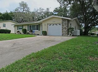 1437 Oak Haven Dr, Safety Harbor, FL 34695