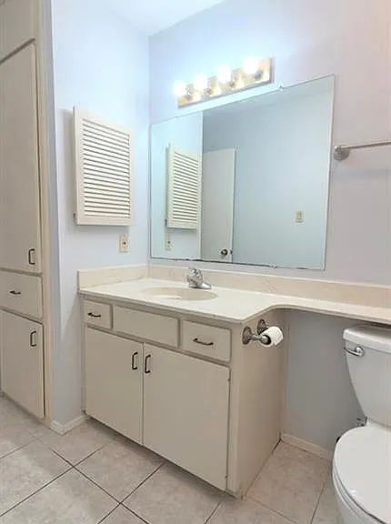 106 E 30th St #308 — Photo 16