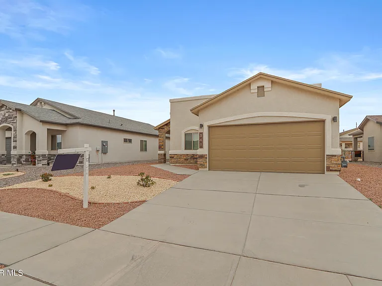 348 San Jose Ct — Photo 21