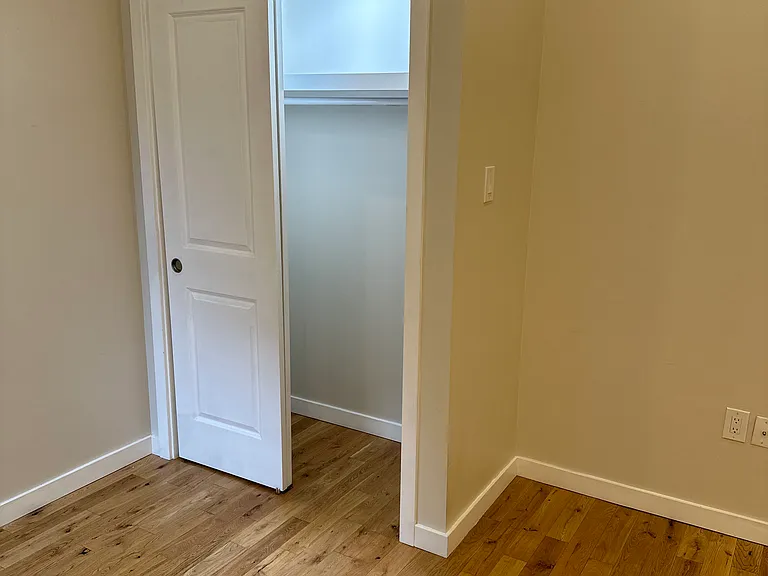 1120 Walnut St #3F — Photo 21