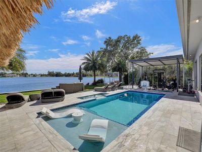 1910 NE 193rd St, Miami, FL, 33179