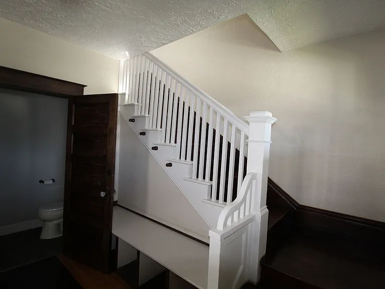 1306 E Montgomery Ave — Photo 30
